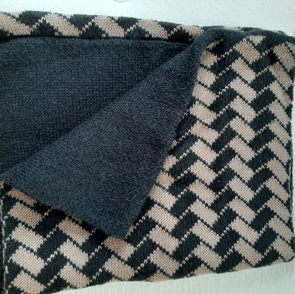 Stitch Fix Black/Brown Infinity Scarf